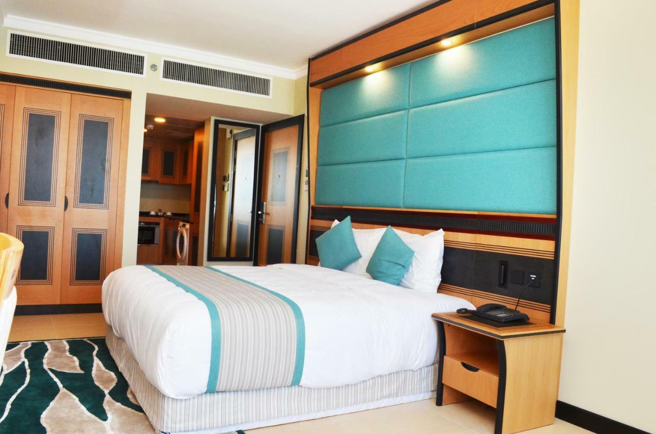 Apartamento Nooh Tower Al Hidd Exterior foto