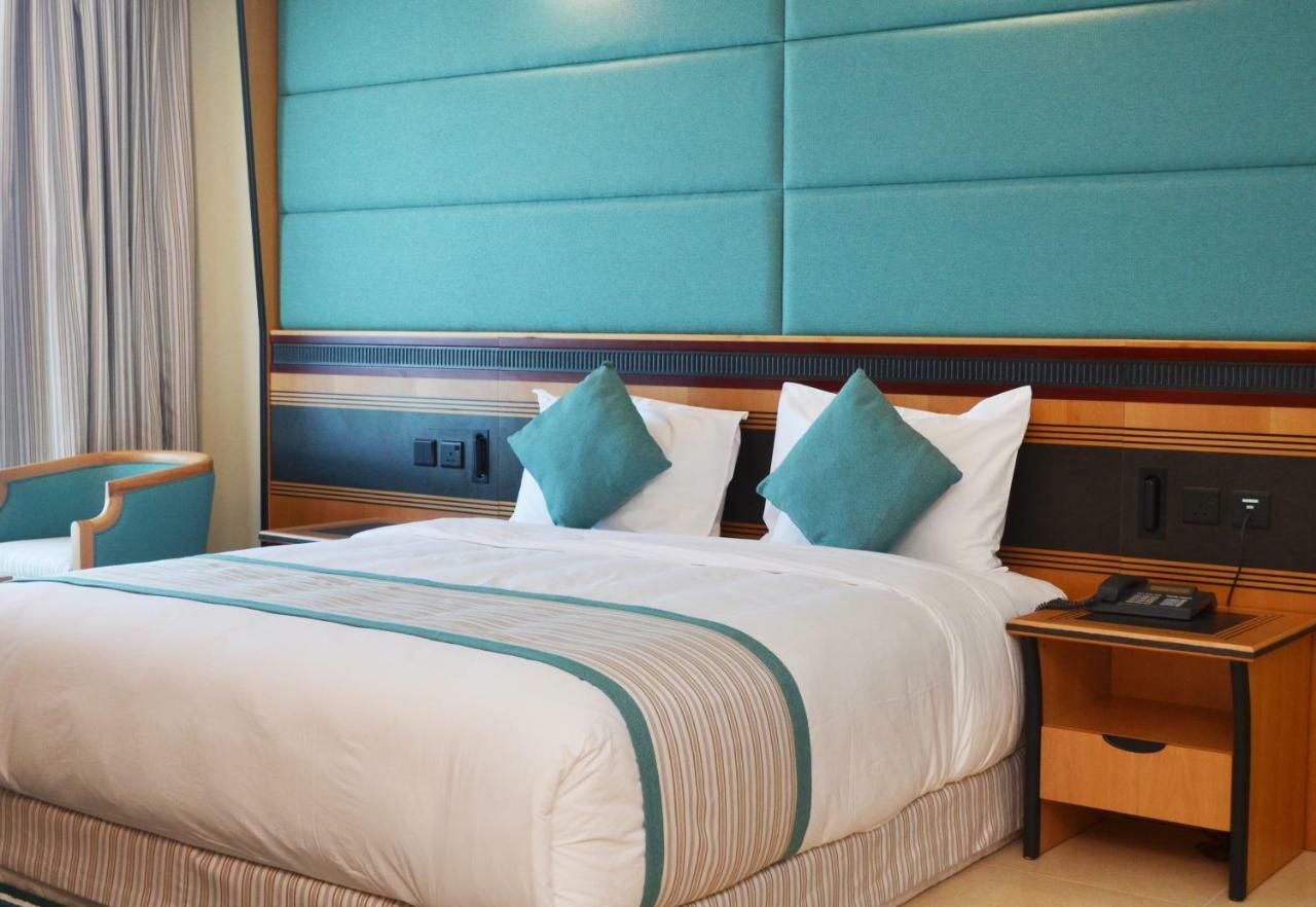Apartamento Nooh Tower Al Hidd Exterior foto